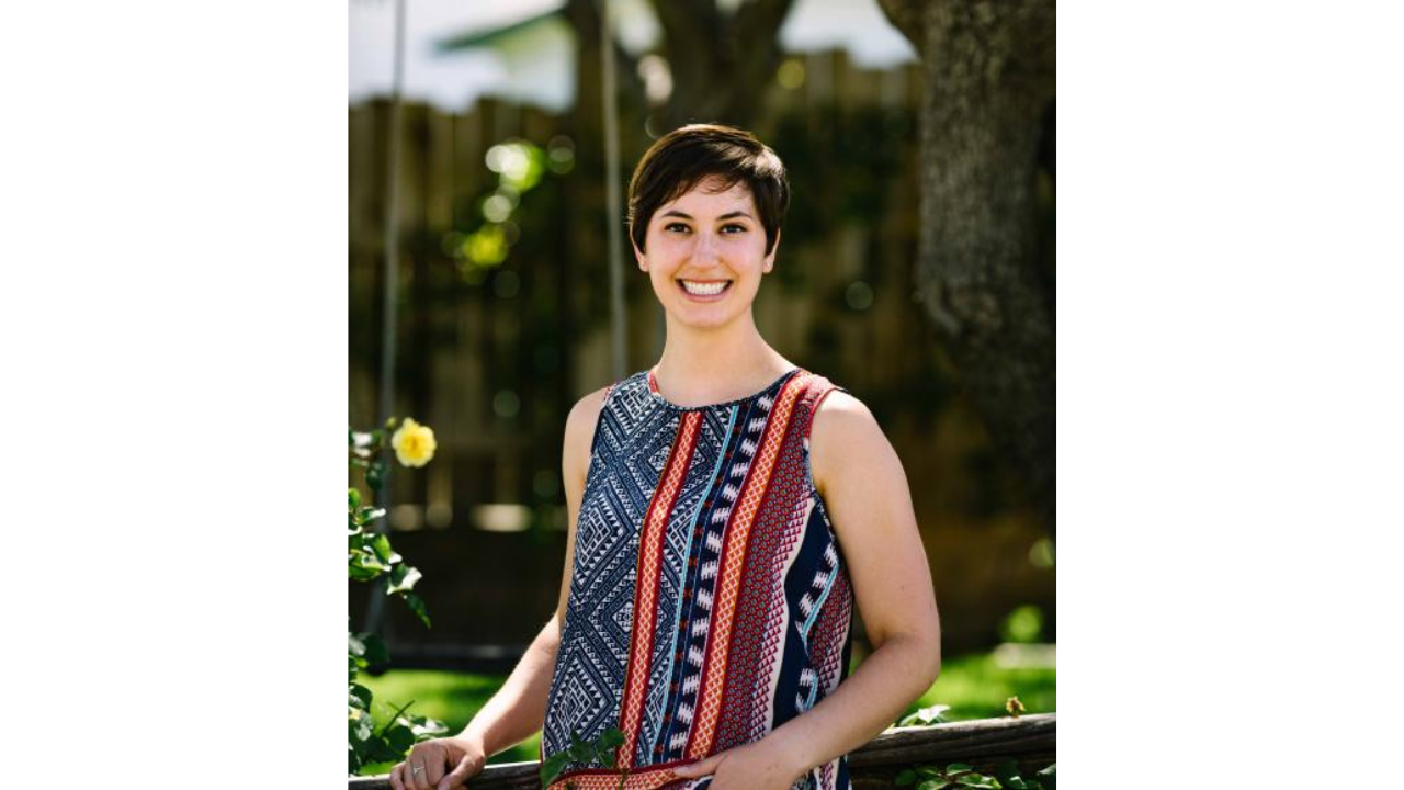 Portrait of Emily Iskin